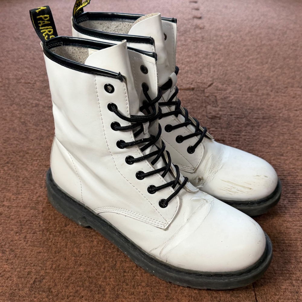C+ Dream Pairs Women White‎ Combat Boots Lace Up Ankle Lug Sole FIGHT-1 Size 9.5